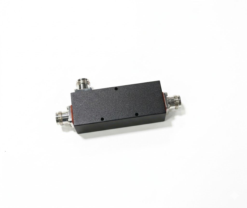 694-3800MHz broadband directional coupler